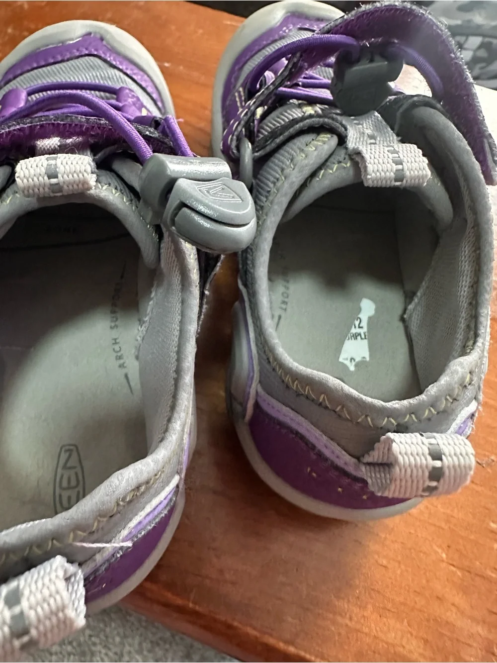 Toddler girl outdoor keen shoes